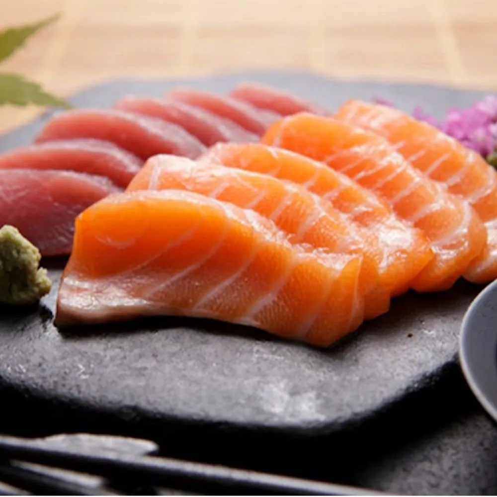 Sashimi Appetizer at Ukiyoe Revolving Sushi and Noodles Japanese Restaurant in Parma